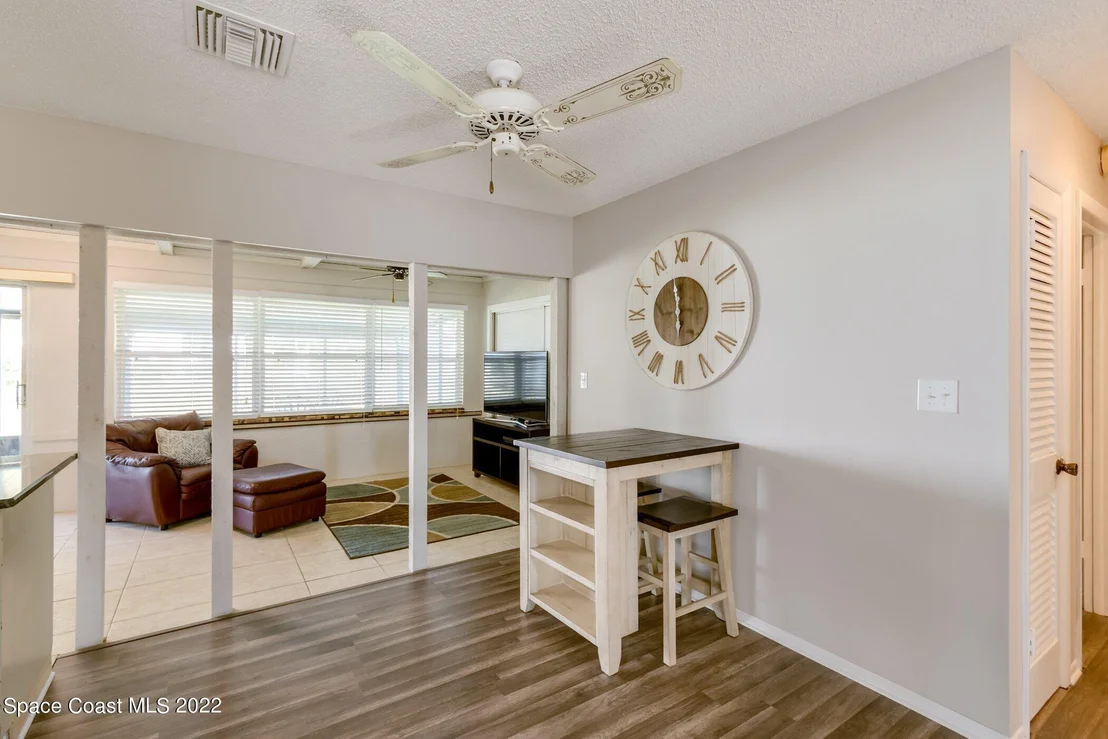Photo of 764 Angle Street NE