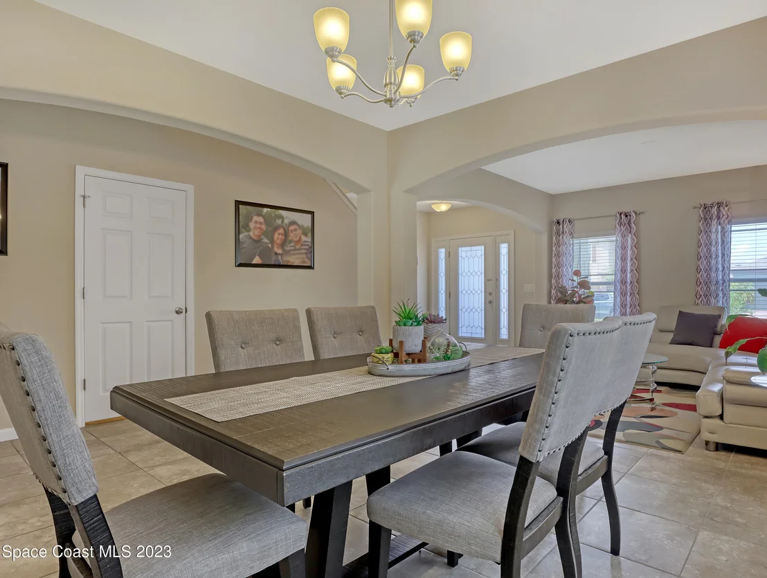 Photo of 1013 Musgrass Circle