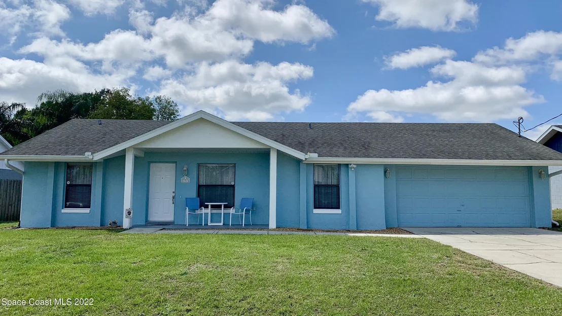 Photo of 3371 Kilbee Street