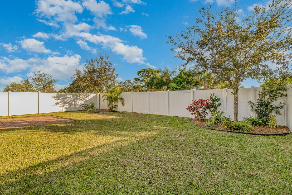 Photo of 1295 Fuji Drive