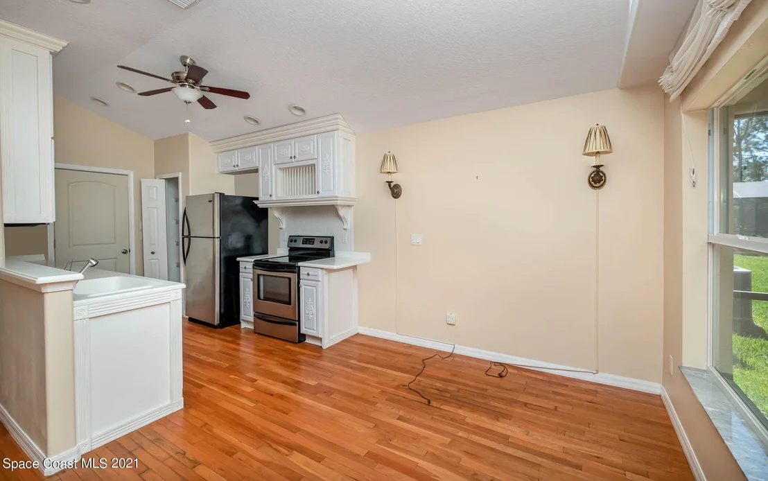 Photo of 2501 Stratford Pointe Drive