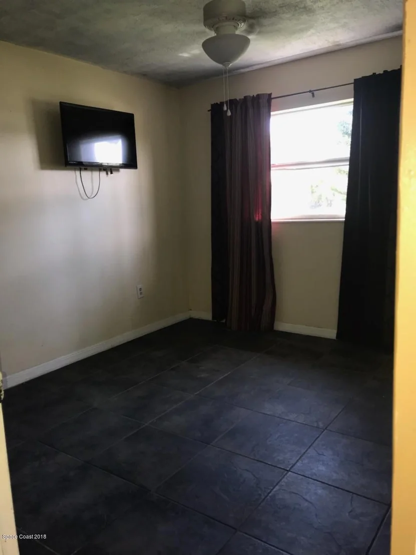 Photo of 1044 Pompano Drive