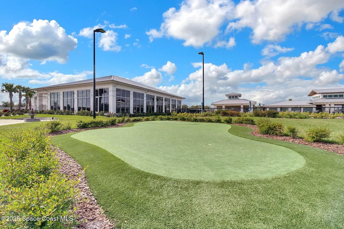 Photo of 5043 Vantage Court