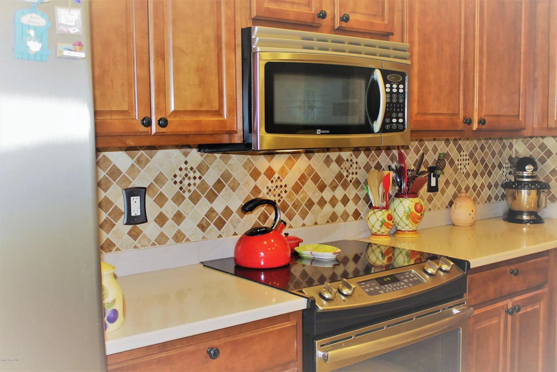Photo of 322 Waterside Circle