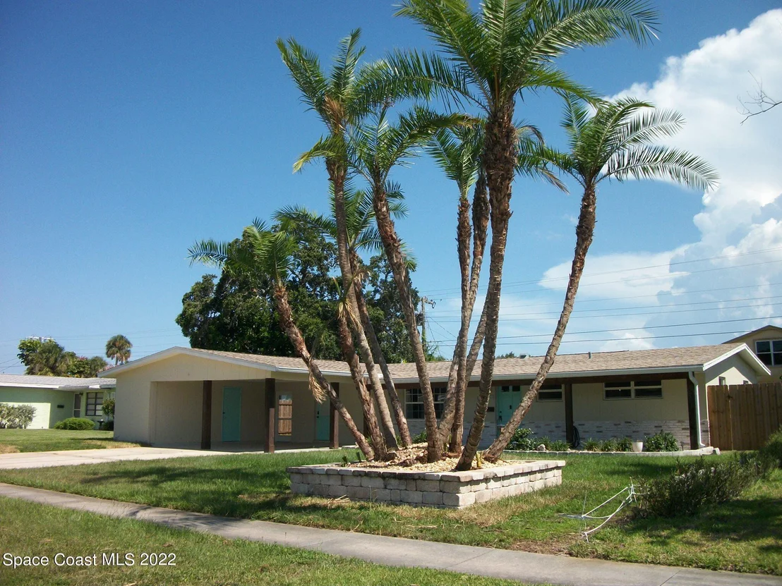 Photo of 2833 Fountainhead Boulevard