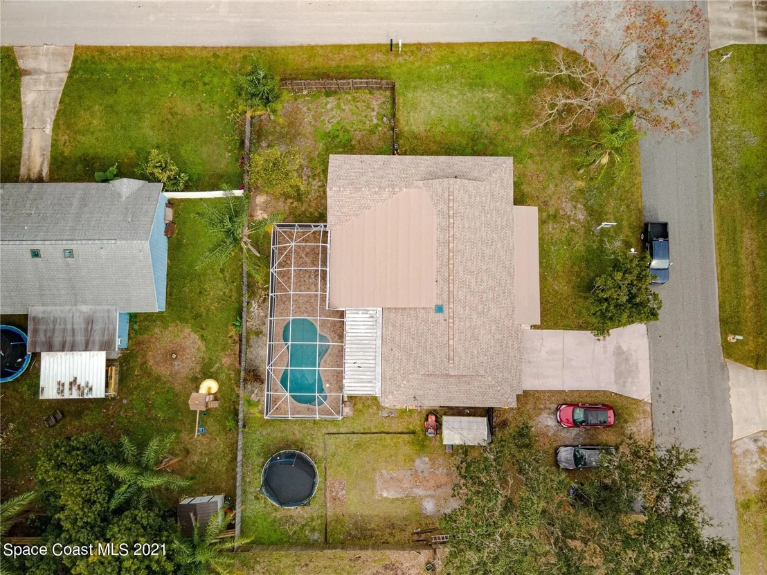 Photo of 7000 Pluto Avenue