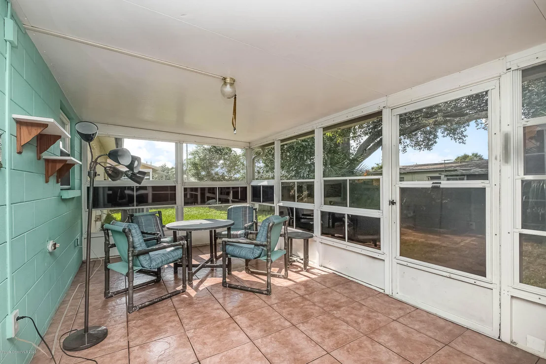 Photo of 993 Sarazen Drive