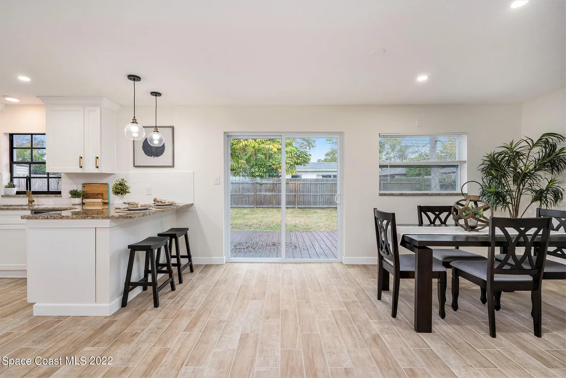 Photo of 938 Lexington Road
