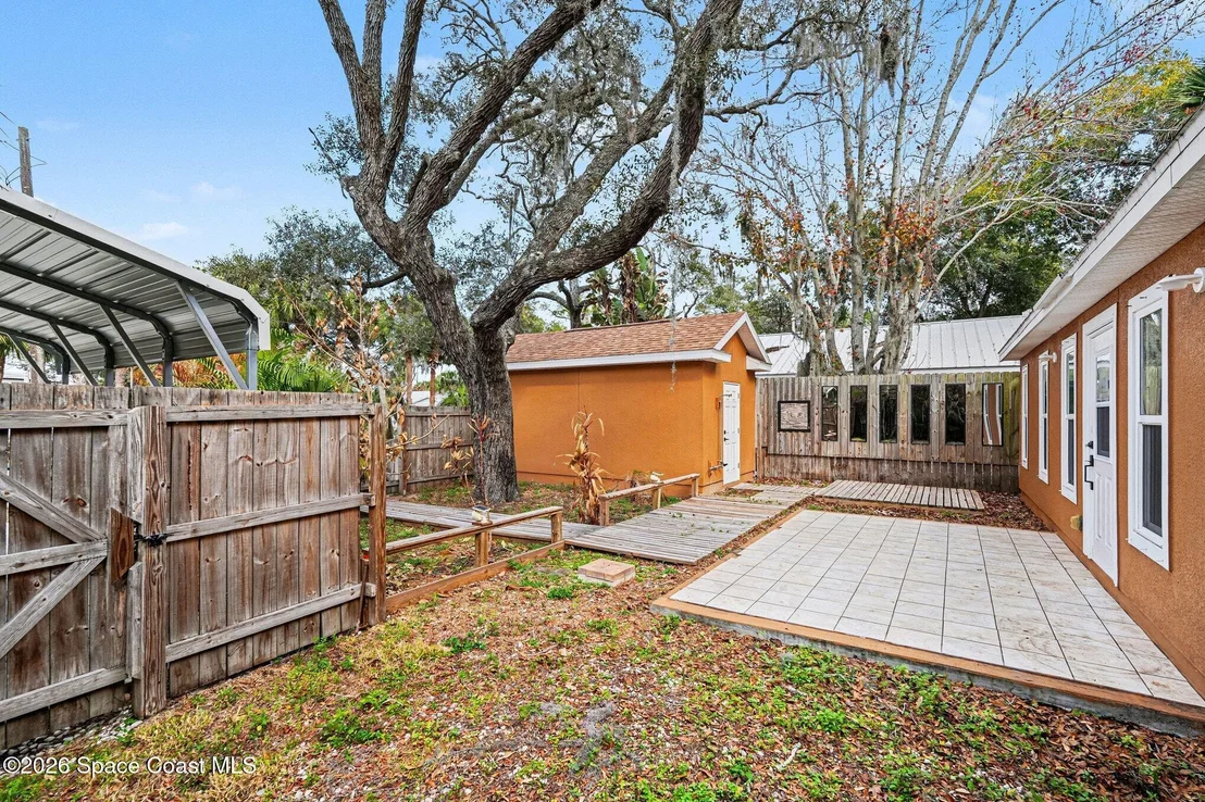 Photo of 683 Old Oak Street