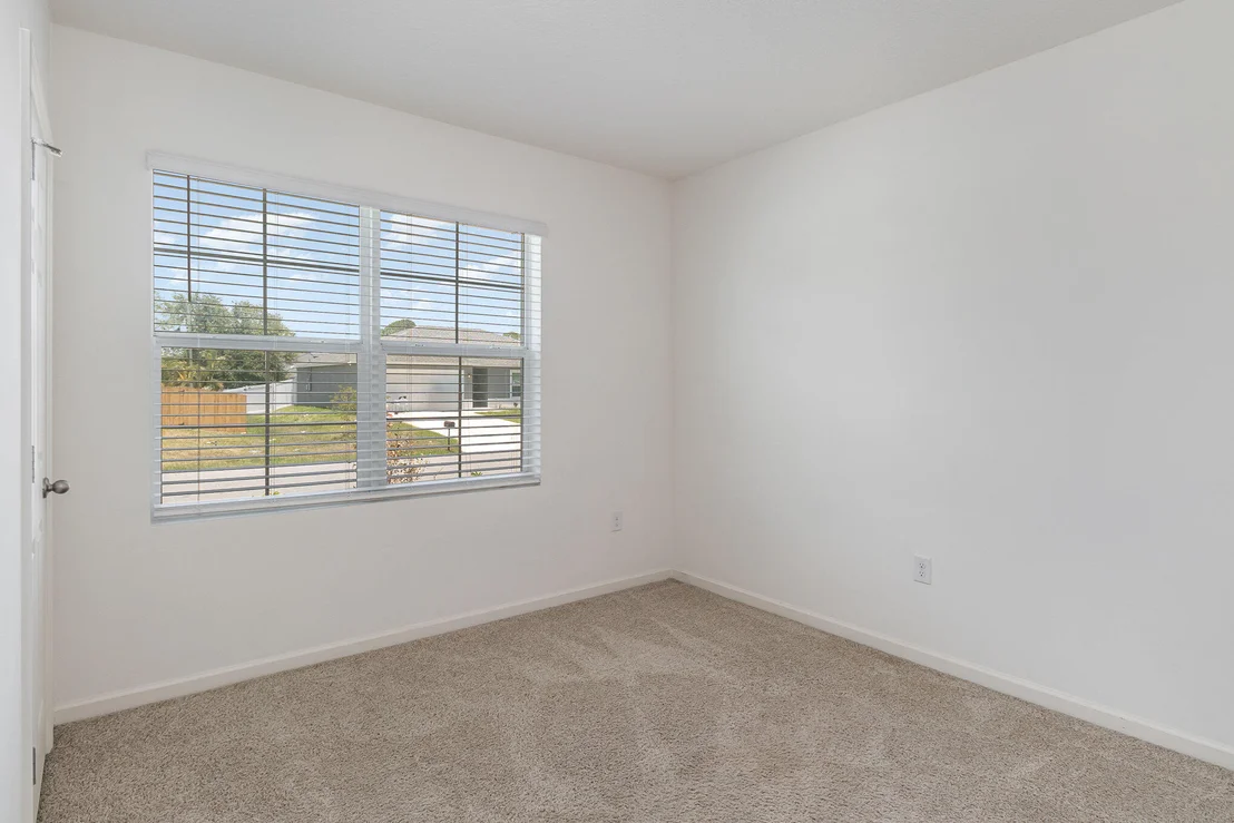 Photo of 656 Airoso Road SE