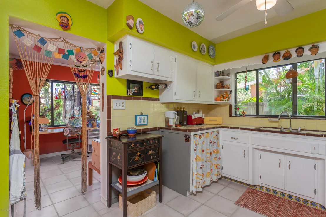 Photo of 1365 Bayshore Drive