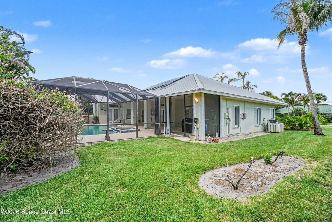 Photo of 225 River Walk Drive