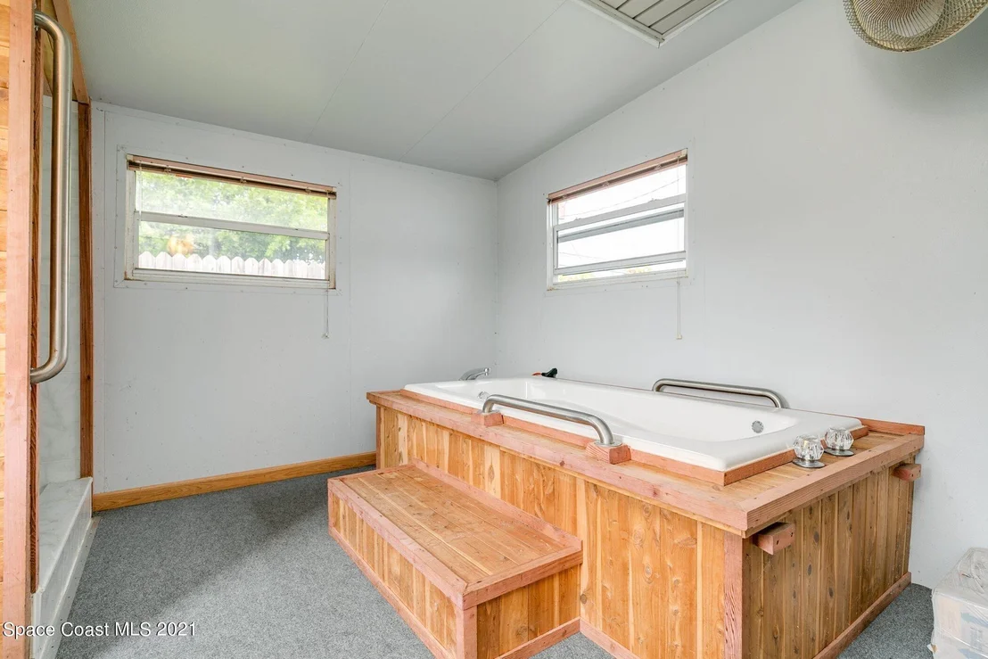 Photo of 1028 Coronado Drive