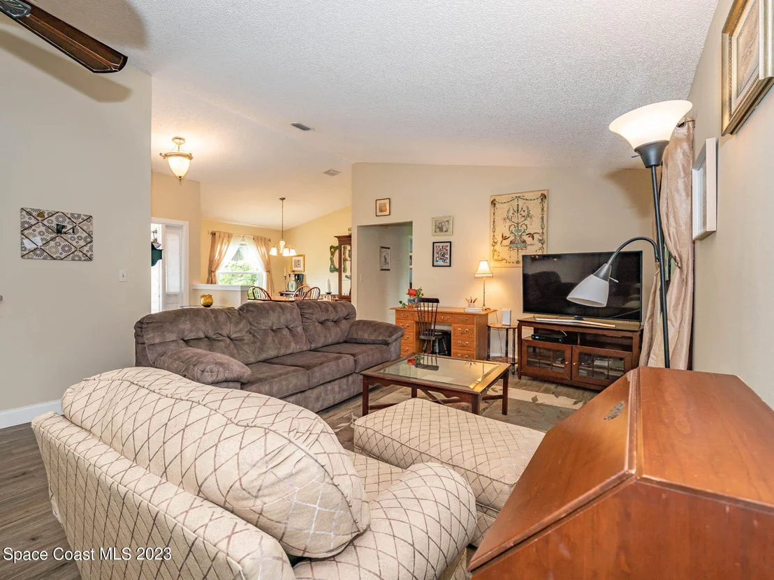 Photo of 1491 Abbott Lane