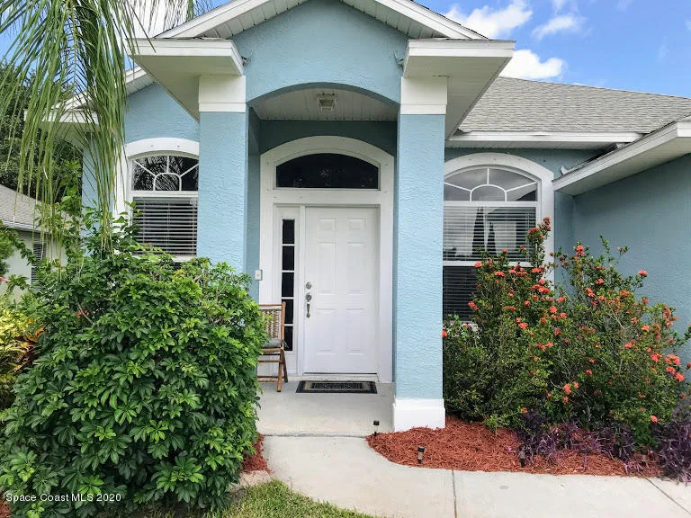 Photo of 980 Tavernier Circle NE