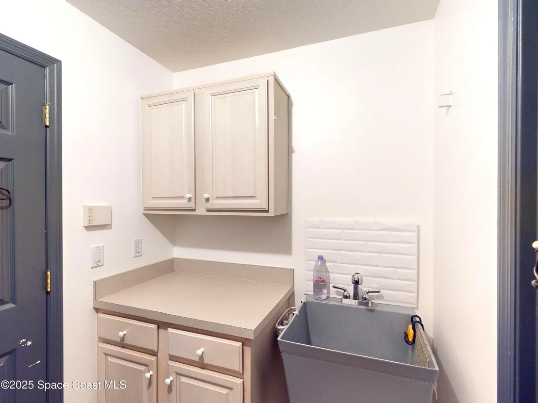Photo of 3886 Peacock Drive