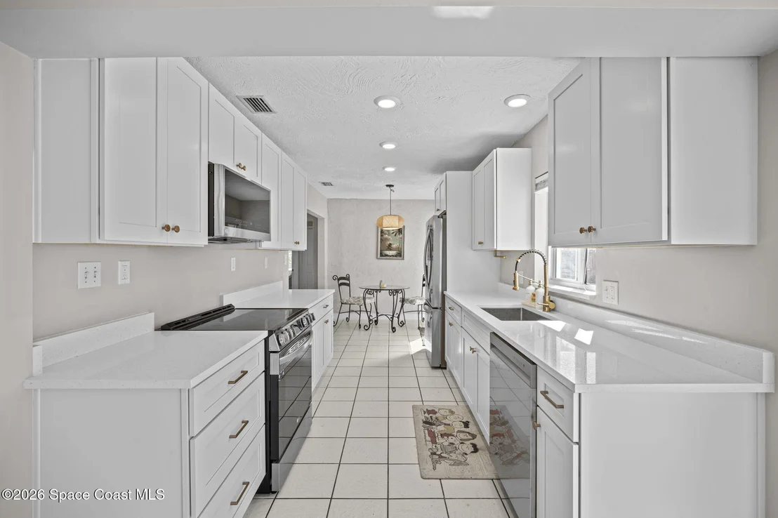 Photo of 736 Ballard Drive