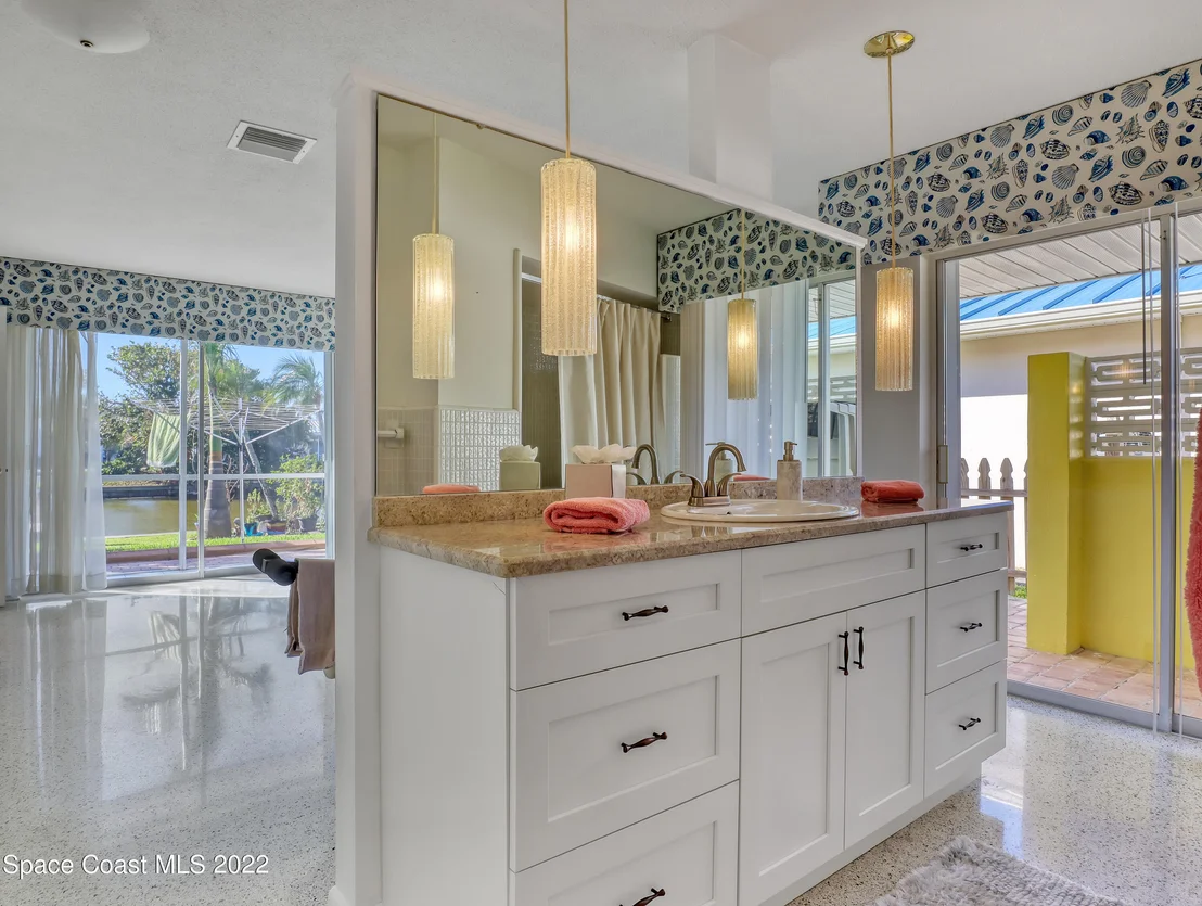 Photo of 367 Dorset Drive