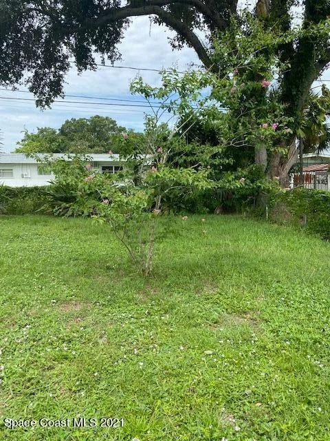 Photo of 810 Glenmore Circle