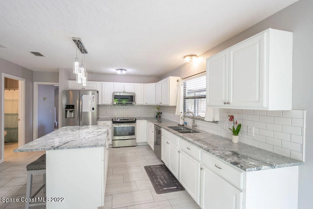 Photo of 2525 Lemon Street NE