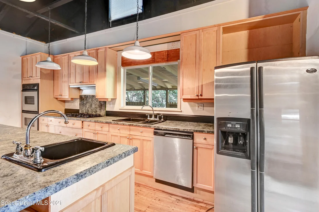 Photo of 6699 Sheridan Road