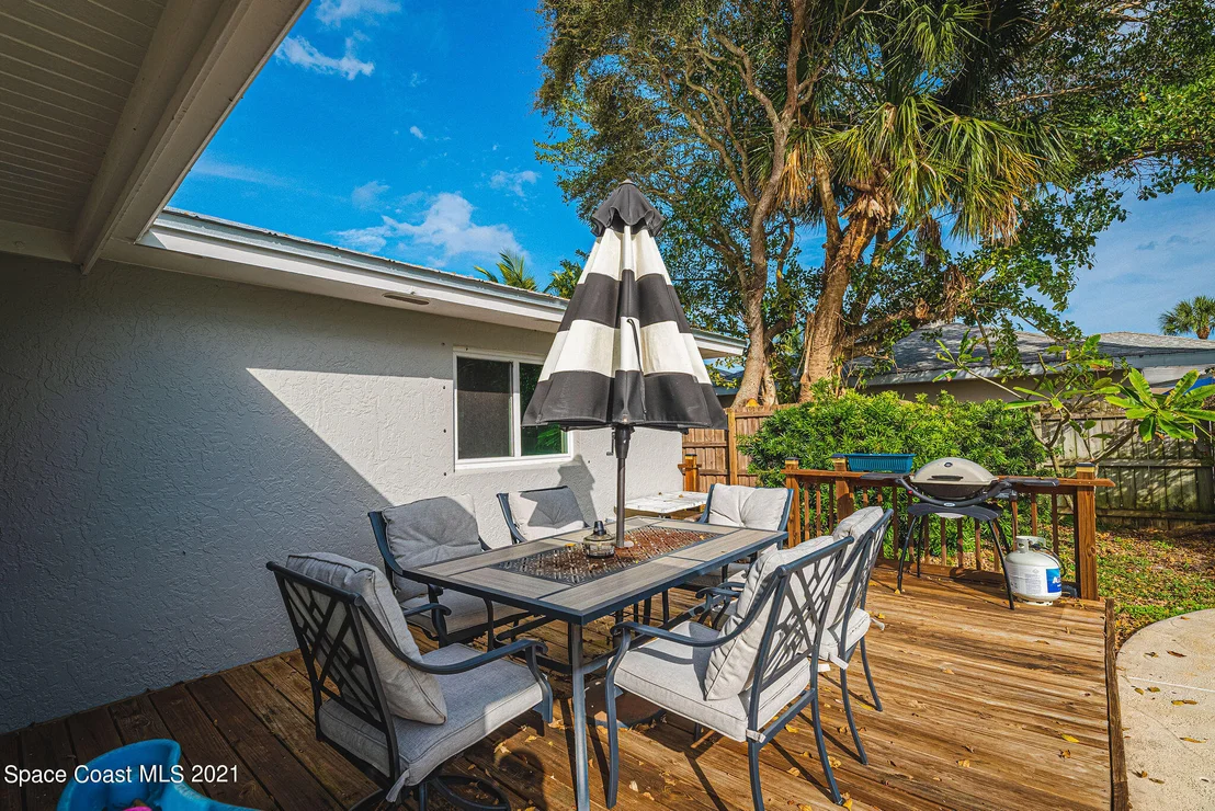 Photo of 211 Melbourne Avenue