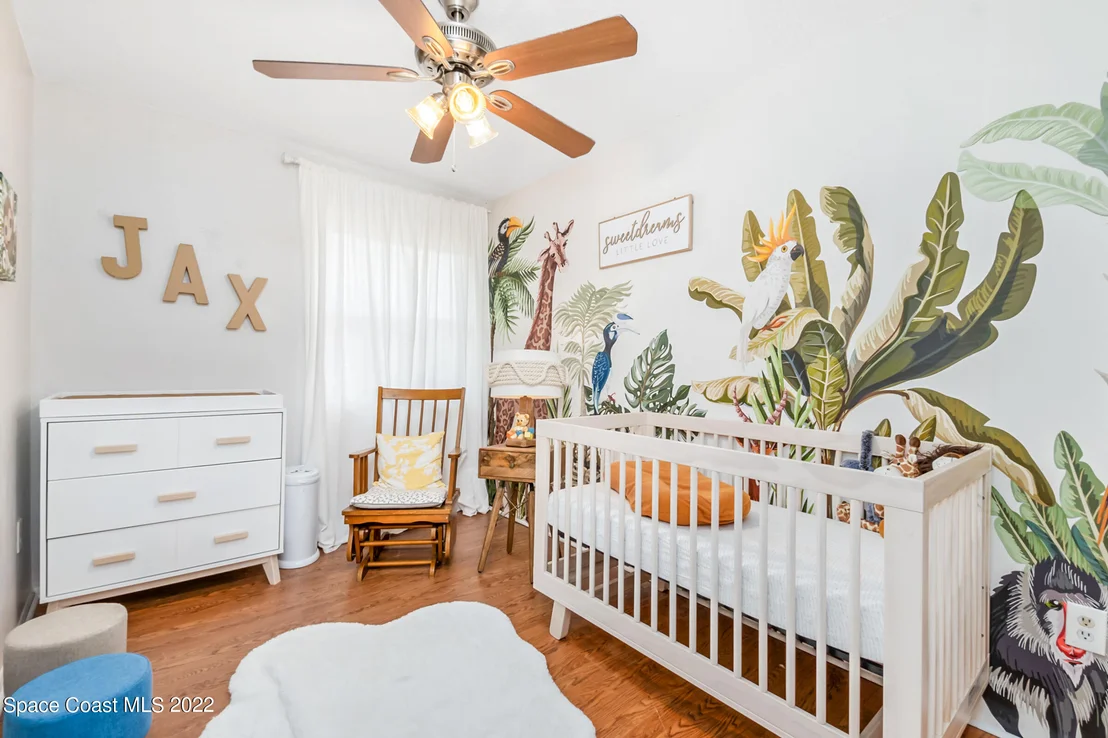 Photo of 1155 Abbey Circle NE