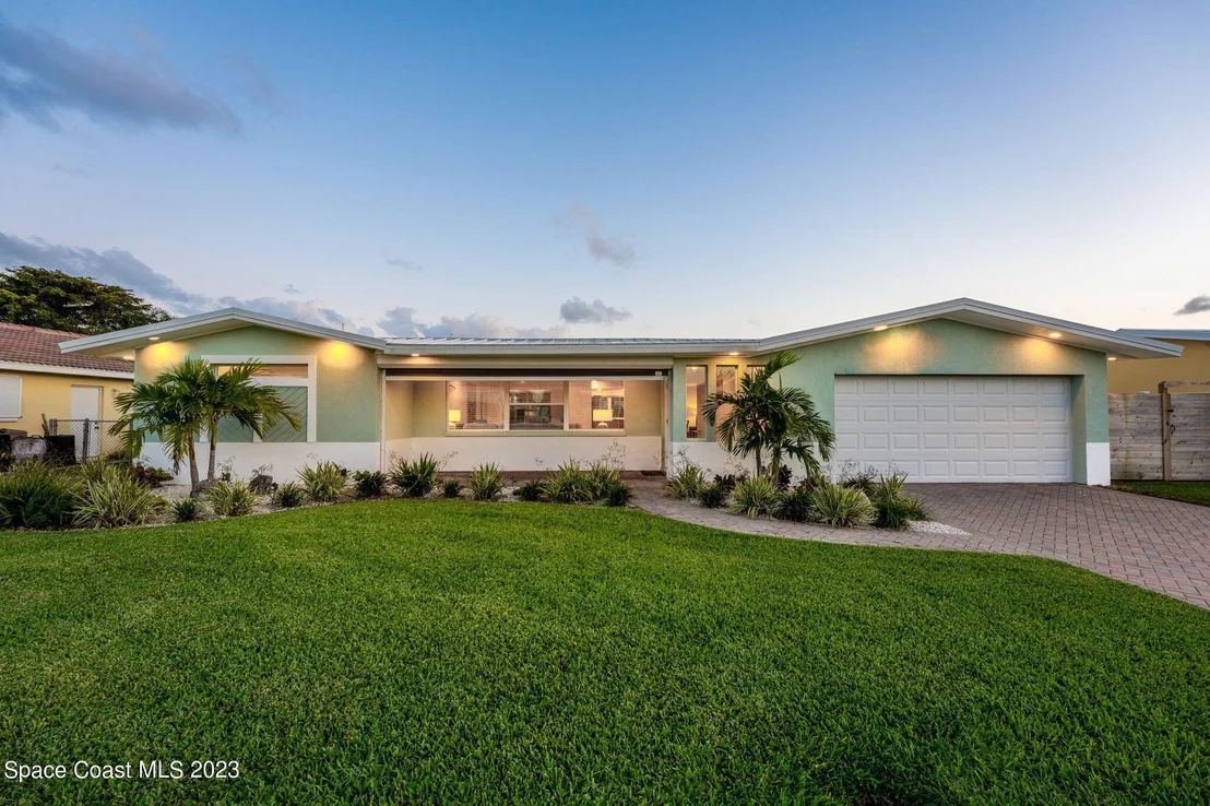 Photo of 339 Brightwaters Drive