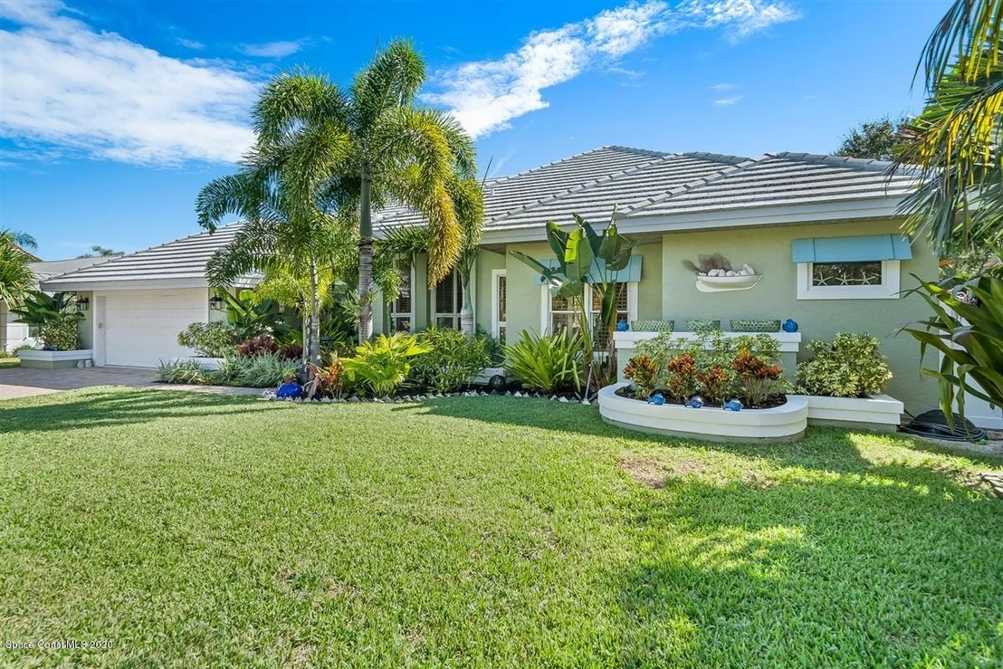 Photo of 840 Peregrine Drive