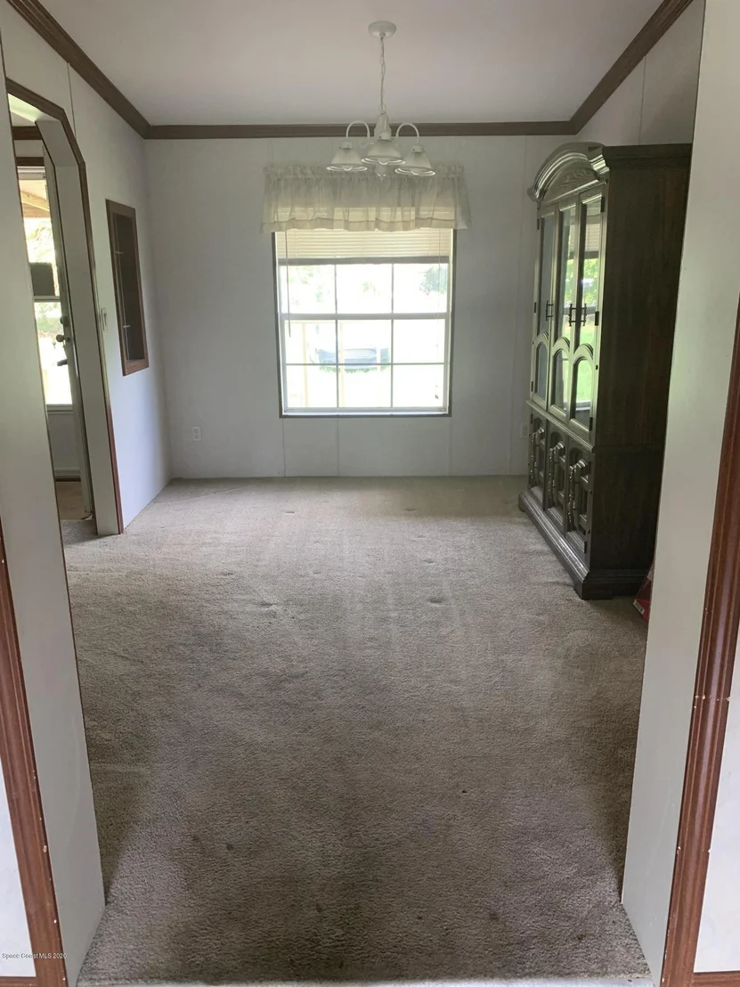 Photo of 665 Camp Road