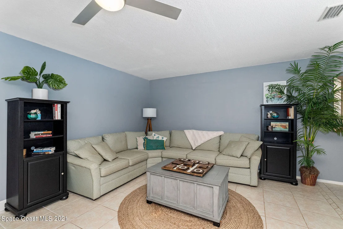 Photo of 211 Melbourne Avenue
