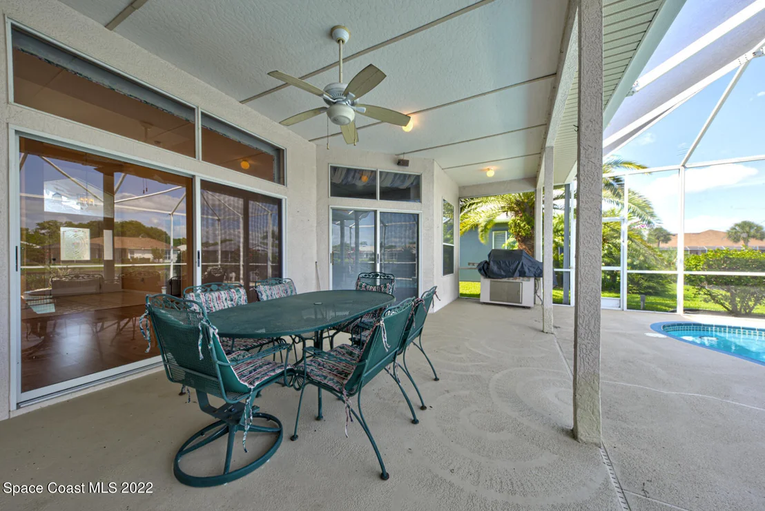 Photo of 1004 Fieldstone Drive