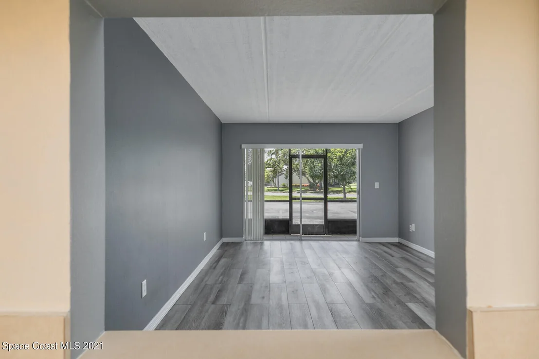Photo of Unit 122 at 3001 Thrush Drive