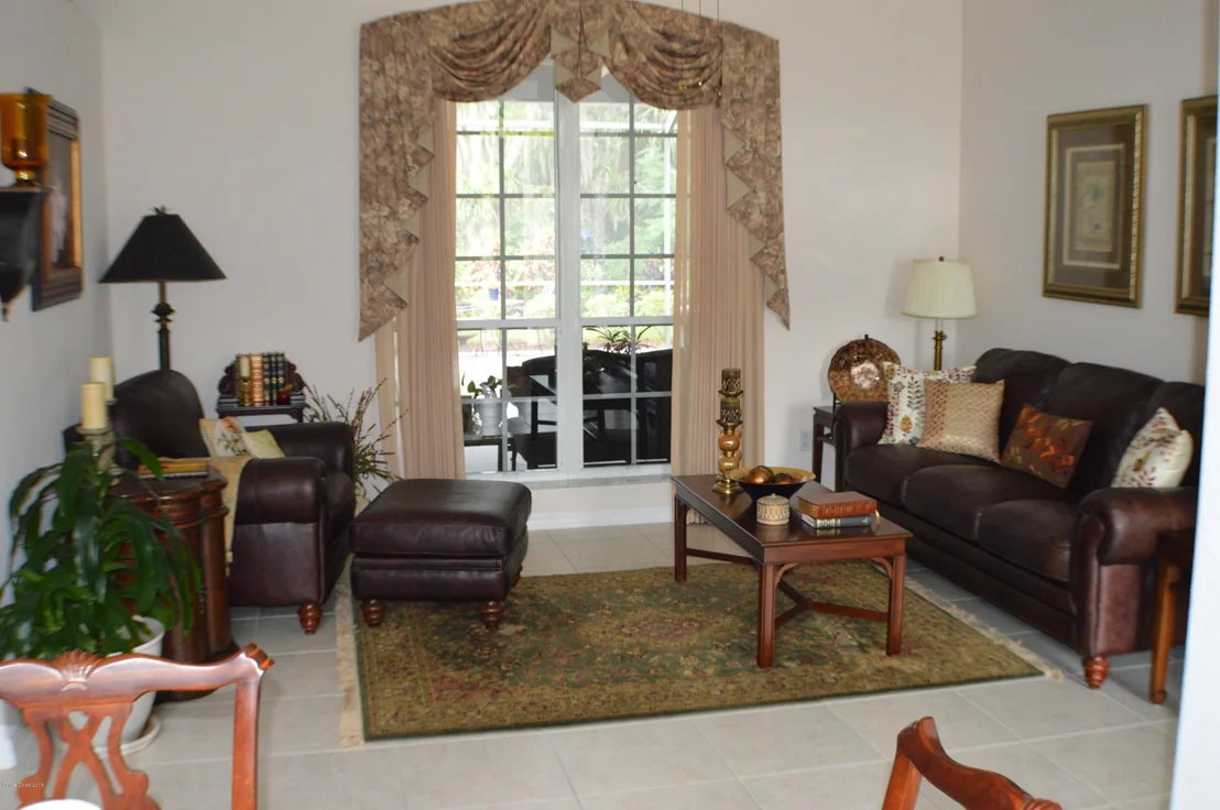 Photo of 2472 Woodfield Circle