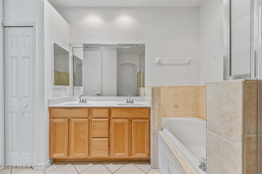 Photo of 435 Haley Court