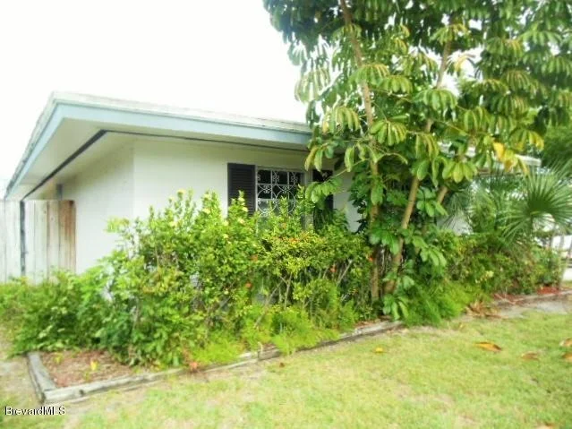 Photo of 530 Pine Tree Drive