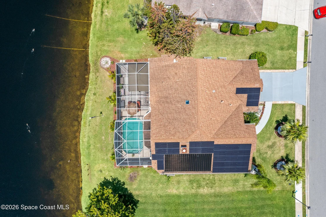 Photo of 950 Somerset Lane