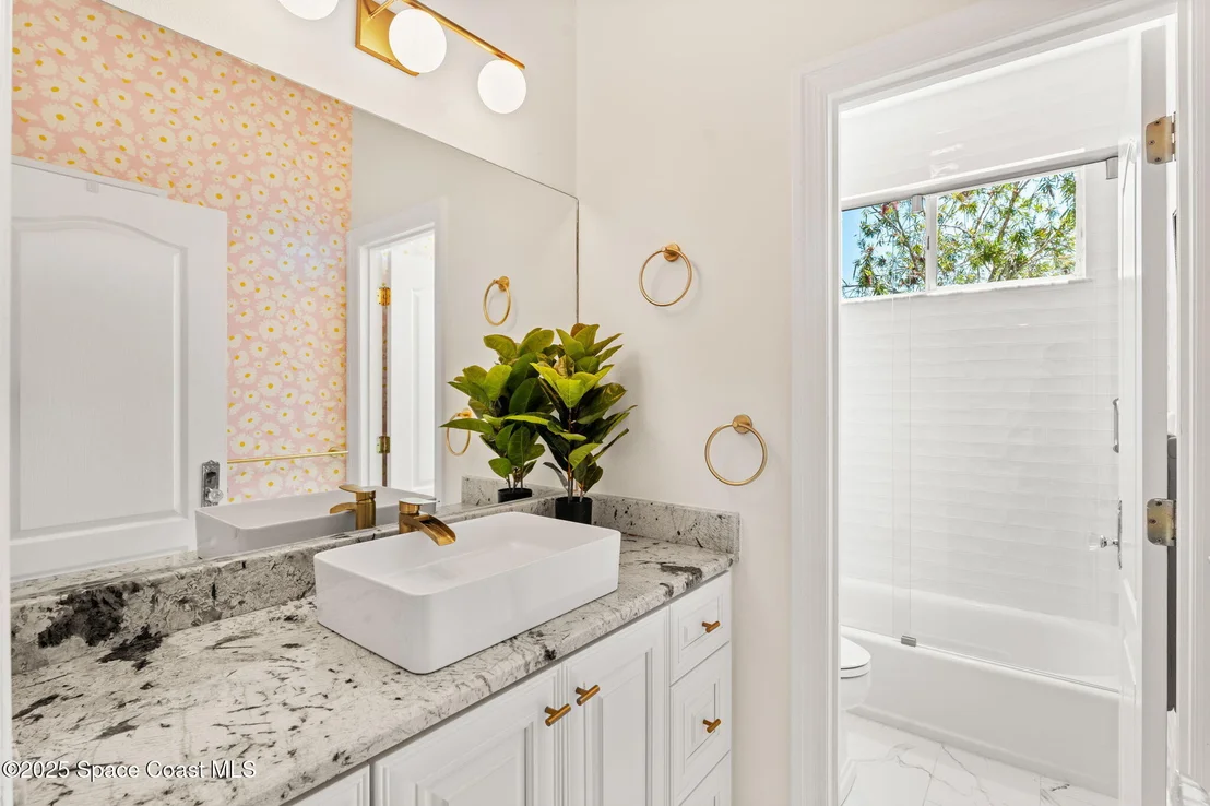 Photo of 250 Baytree Drive
