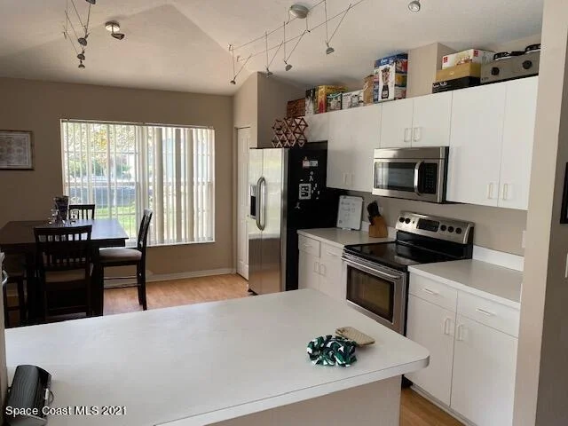 Photo of 2584 Ventura Circle