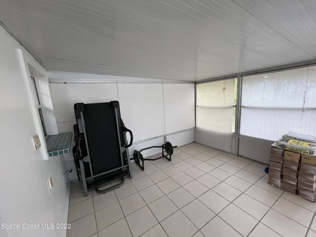 Photo of 4097 Robinhood Drive