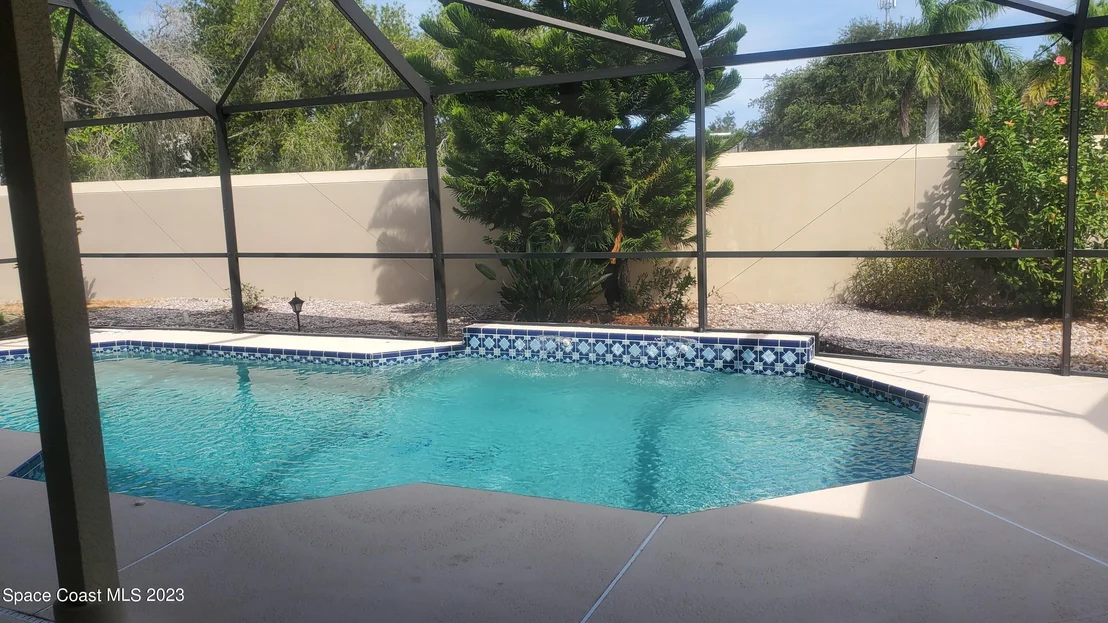 Photo of 431 Cobblewood Drive