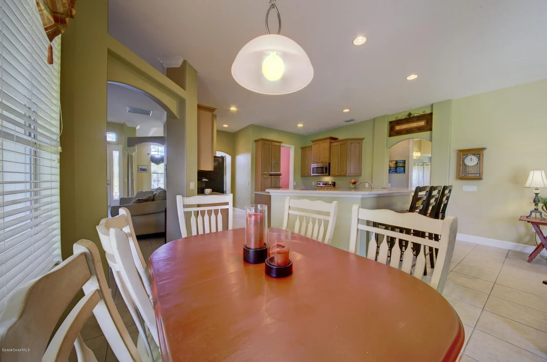 Photo of 5890 Rusack Drive