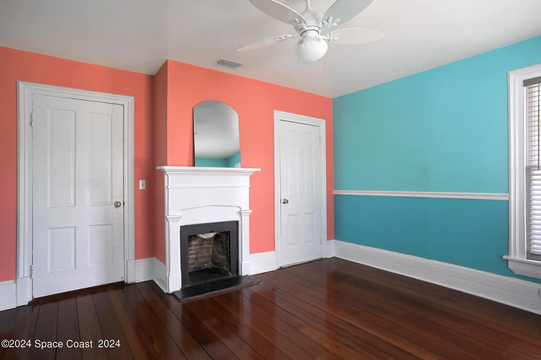 Photo of 23 Barton Avenue