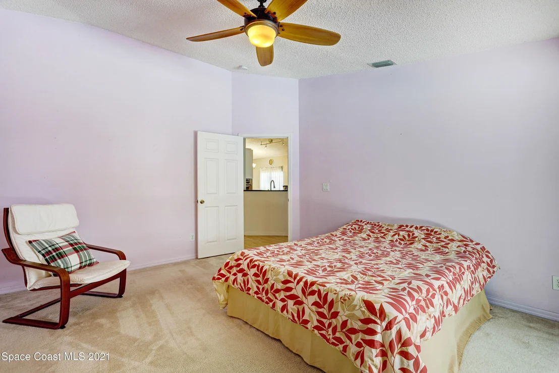 Photo of 865 Villa Drive