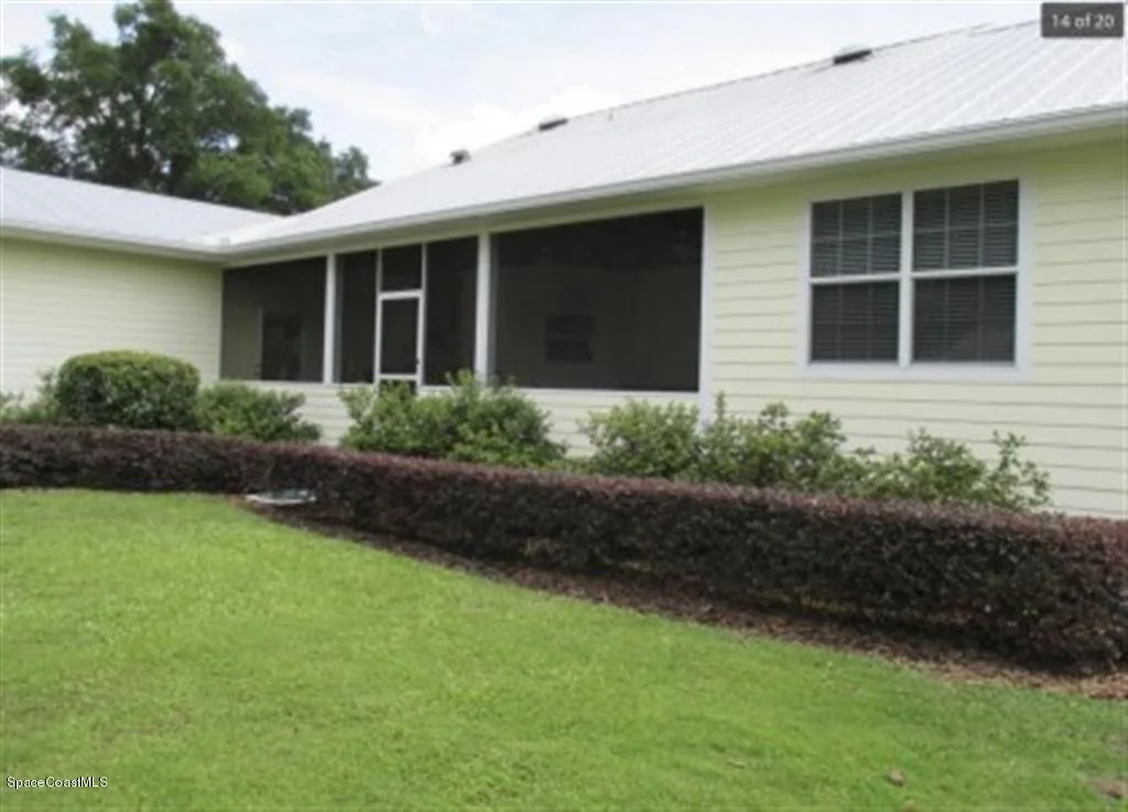 Photo of 2694 Folsom Road