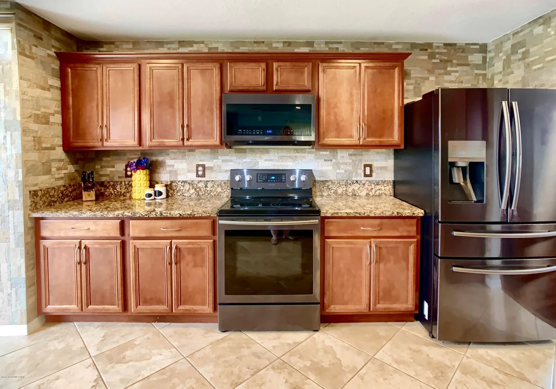 Photo of 4467 56th Lane