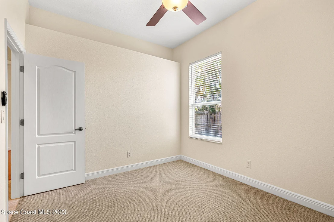 Photo of 208 Birch Avenue