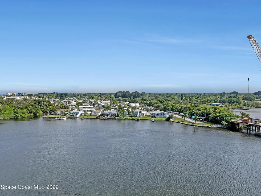 Photo of 1121 Daytona Drive NE
