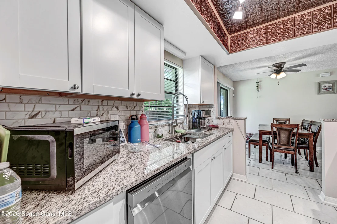 Photo of 2442 Dianne Drive