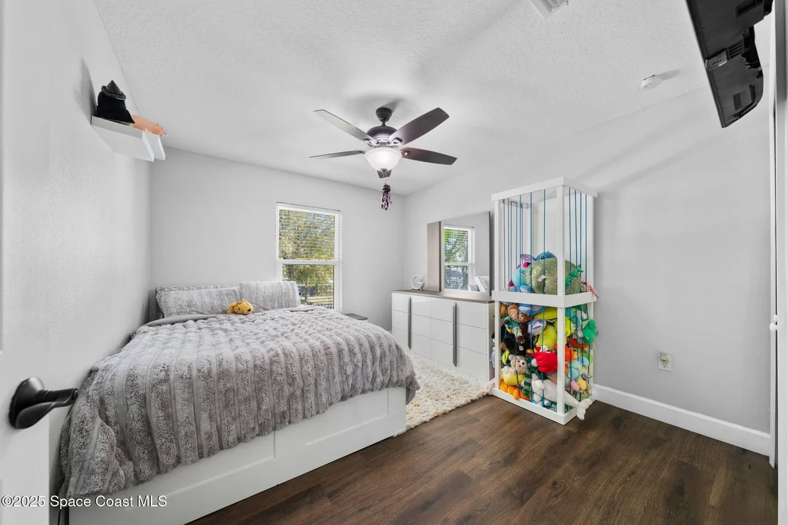 Photo of 4620 Robert Street